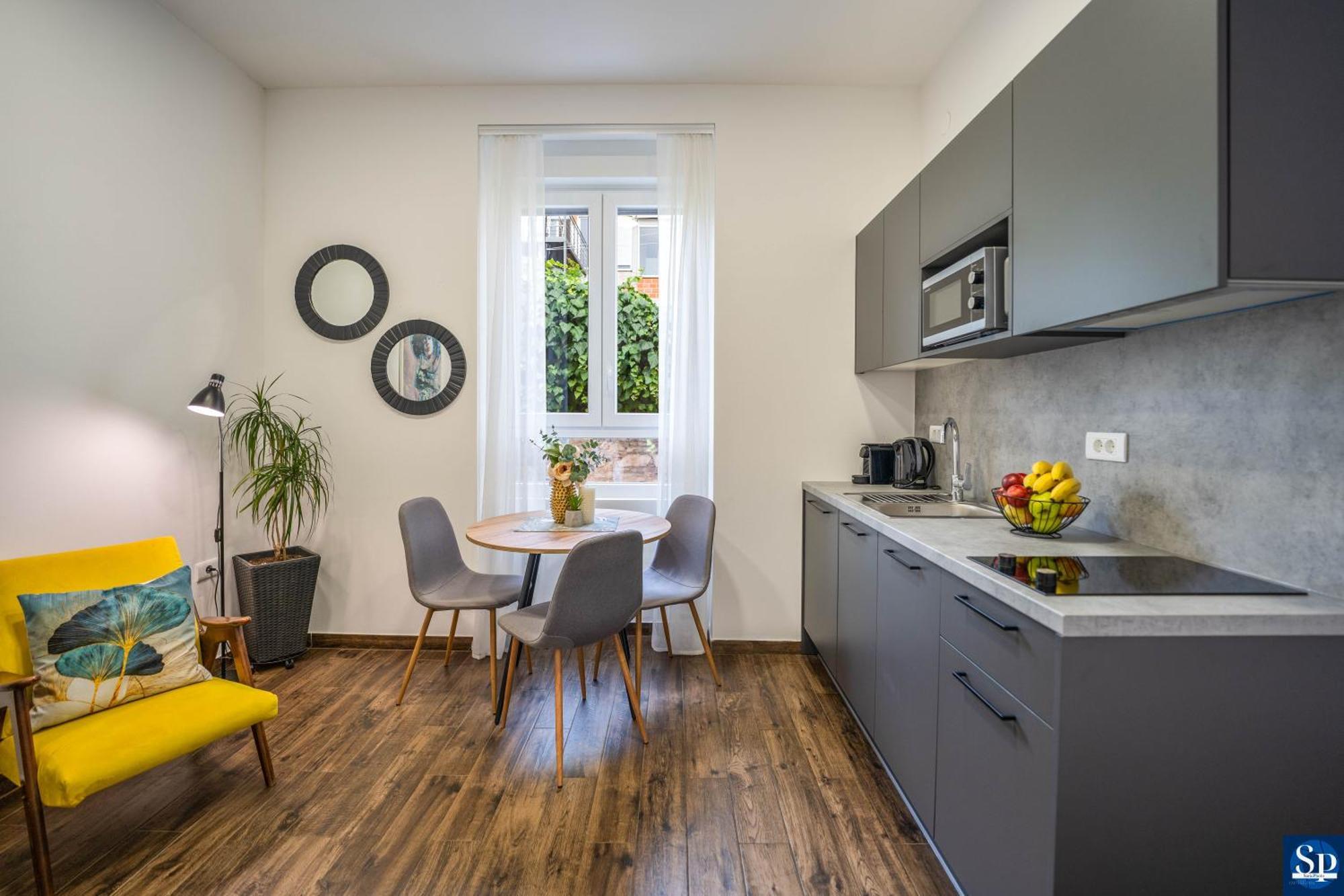 Colosseum Garden Studio Apartments Pula Zewnętrze zdjęcie