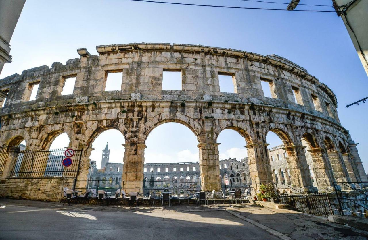 Colosseum Garden Studio Apartments Pula Zewnętrze zdjęcie